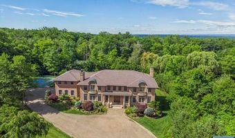 31 Marie Major Dr, Alpine, NJ 07620