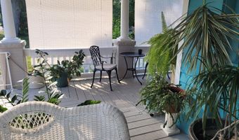 15 W Bolton Ave, Absecon, NJ 08201