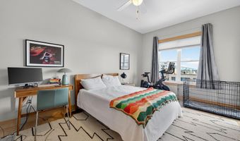 360 W Washington Ave 1204, Madison, WI 53703