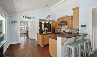 24 Ray Ct, Alamo, CA 94507