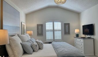 1587 LINKSIDE Dr, Atlantic Beach, FL 32233