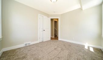 8076 Winona Ave, Allen Park, MI 48101