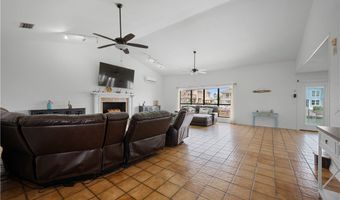214 Bayview Dr, Aransas Pass, TX 78336
