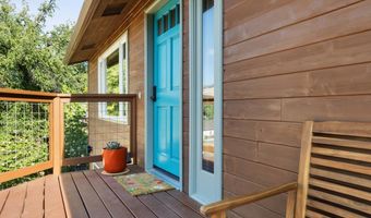 304 Clinton St, Ashland, OR 97520