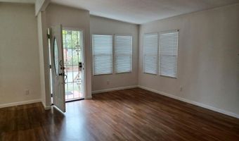 1945 PINER Rd 16, Santa Rosa, CA 95403
