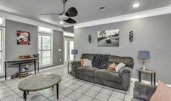 279 Fox Run Rd, Brandon, MS 39047