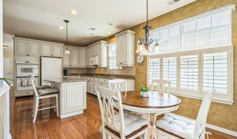 14 Hot Springs Ter, Barnegat, NJ 08005