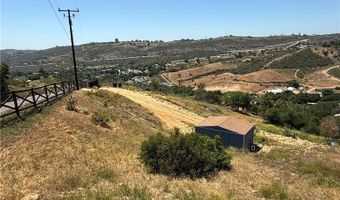 8904 Nelson Way, Escondido, CA 92026