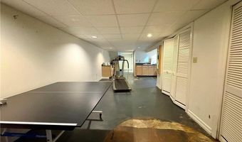 1852 Chew St, Allentown, PA 18104