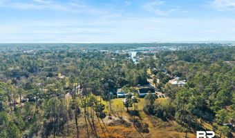 13545 Lyons Ave, Bayou La Batre, AL 36509