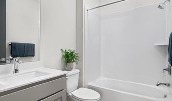 2021 Stanford St, Alameda, CA 94501