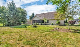 6686 Woodcrest Dr, Avon, IN 46123