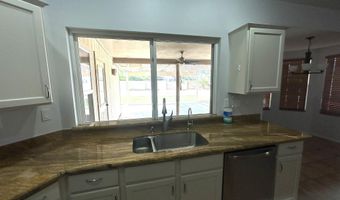 2563 N TAMARISK St, Chandler, AZ 85224
