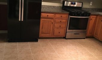 7 Heidi Ln, Billerica, MA 01821