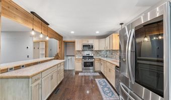 104 W Oak St, Archie, MO 64725
