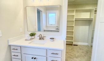 1028 26th St, Allegan, MI 49010