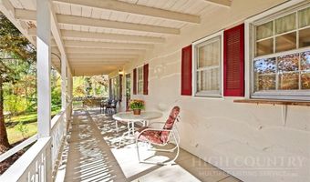455 Boulder Gardens Rd, Banner Elk, NC 28604