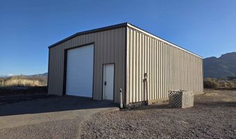 13 Hobo Ln, Alamogordo, NM 88310