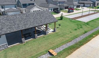 2808 SW Arlington Blvd, Bentonville, AR 72713