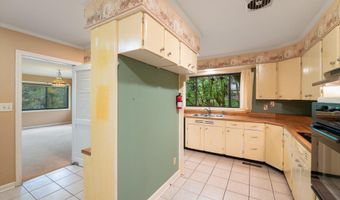 1801 Crestway Dr, Athens, TN 37303