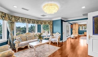 2290 Lombardy Rd, San Marino, CA 91108