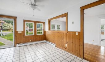 52 Pleasant View Rd, Warwick, RI 02888