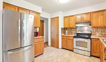 750 Engelhart Dr, Madison, WI 53713