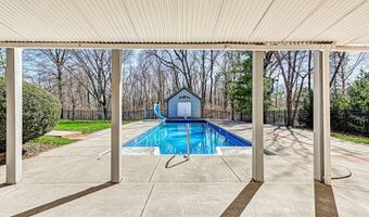 7891 W Whiteland Rd, Bargersville, IN 46106
