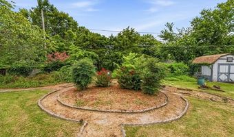 225 SE Rockwood Ave, Bartlesville, OK 74006