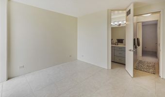 1160 Ala Napunani St 806, Honolulu, HI 96818
