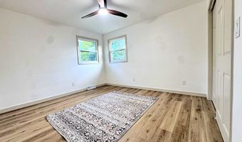2317 N BAY St, Appleton, WI 54911