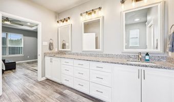 360 Rolling Ranch Blvd, Alvord, TX 76225