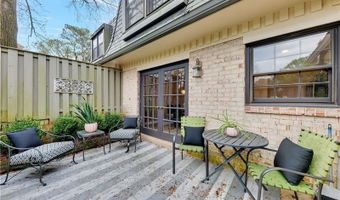 10 Vista Sq NW, Atlanta, GA 30327
