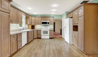 1914 S Avon Ave, Avon, IN 46123
