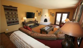 785 Tramway Ln NE 17B, Albuquerque, NM 87122