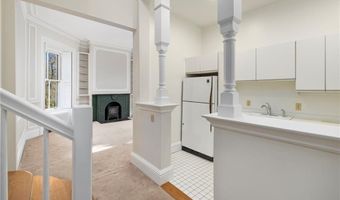 66 Webster St 9, Newport, RI 02840