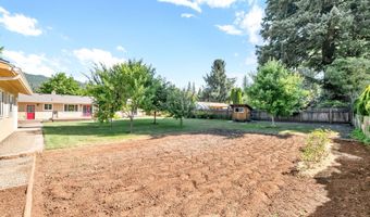 41800 MADRONE St, Springfield, OR 97478