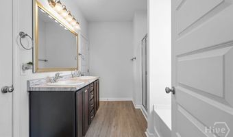 1916 Arnold Dr SE, Allenhurst, GA 31301
