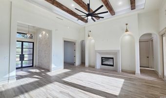 105 PIONEER Trl, Adkins, TX 78101