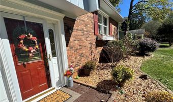 182 Woodburn Pl, Advance, NC 27006