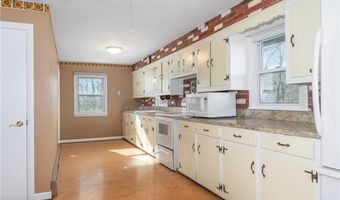 470 Saint Paul St, North Smithfield, RI 02896