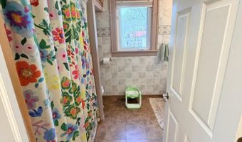 220 E Crapo St, Alpena, MI 49707