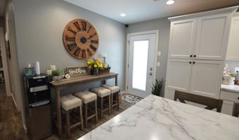 2413 S Lawson St, Aberdeen, SD 57401