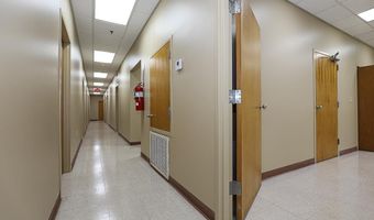 3200 S Reynolds Rd, Bauxite, AR 72011