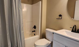 1412 E 19th St, Atlantic, IA 50022
