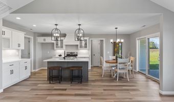 507 Caribou Xing, Auburn, IN 46706