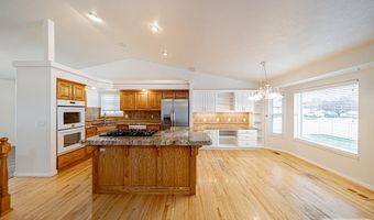 3557 Stonegate Dr, Ammon, ID 83406