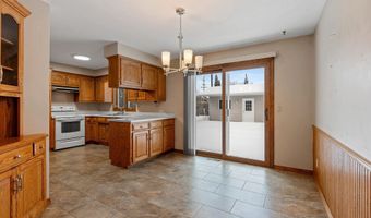 2405 N ERB St, Appleton, WI 54911