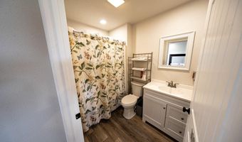 220 Ponds Dr, Afton, OK 74331
