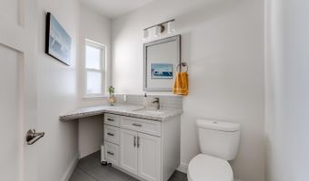 199 Shoreview Dr, Aptos, CA 95003